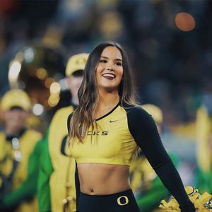 Meet your Posher, Hayley